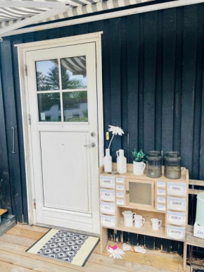 Cool familyhome close to the Beach w two cuddly cats in Espergærde